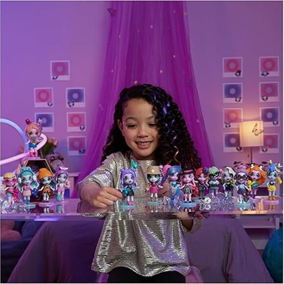 WILD VIBES Zombaes Forever Surprise Collectible Figure Accessories & Toy Coffin - Picture 2 of 9